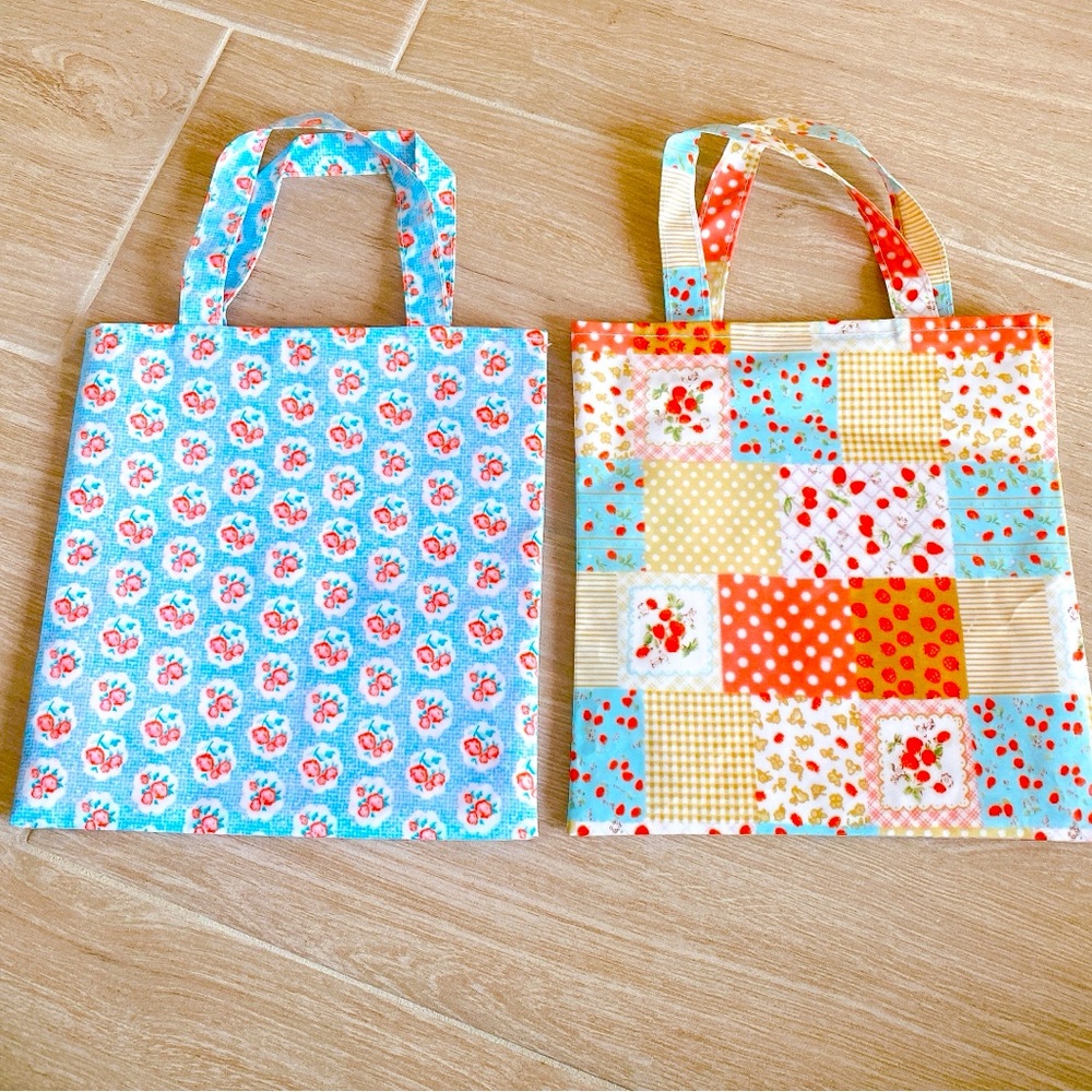 2 Mini Tote bags